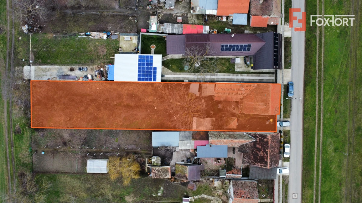 Casa de vanzare cu 3 camere | Necesita renovare - Deta - 2