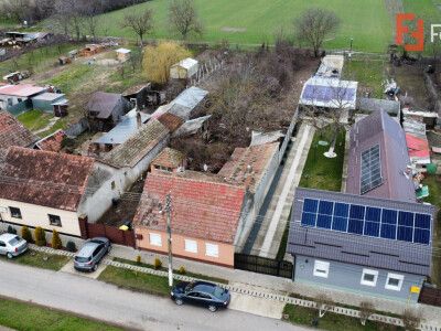 Casa de vanzare cu 3 camere | Necesita renovare - Deta
