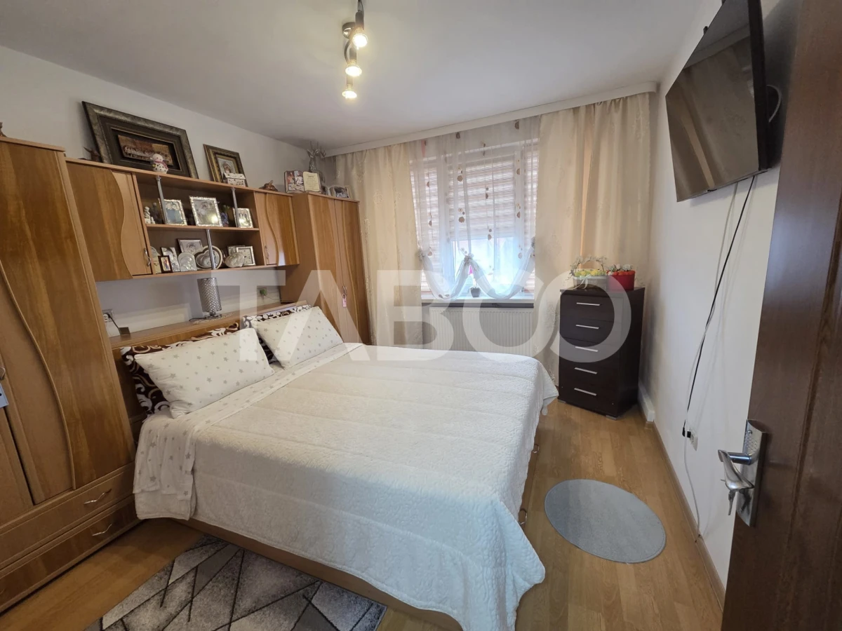 Apartament 2 camere semidecomandat zona Vasile Alecsandri etaj 3 - 3