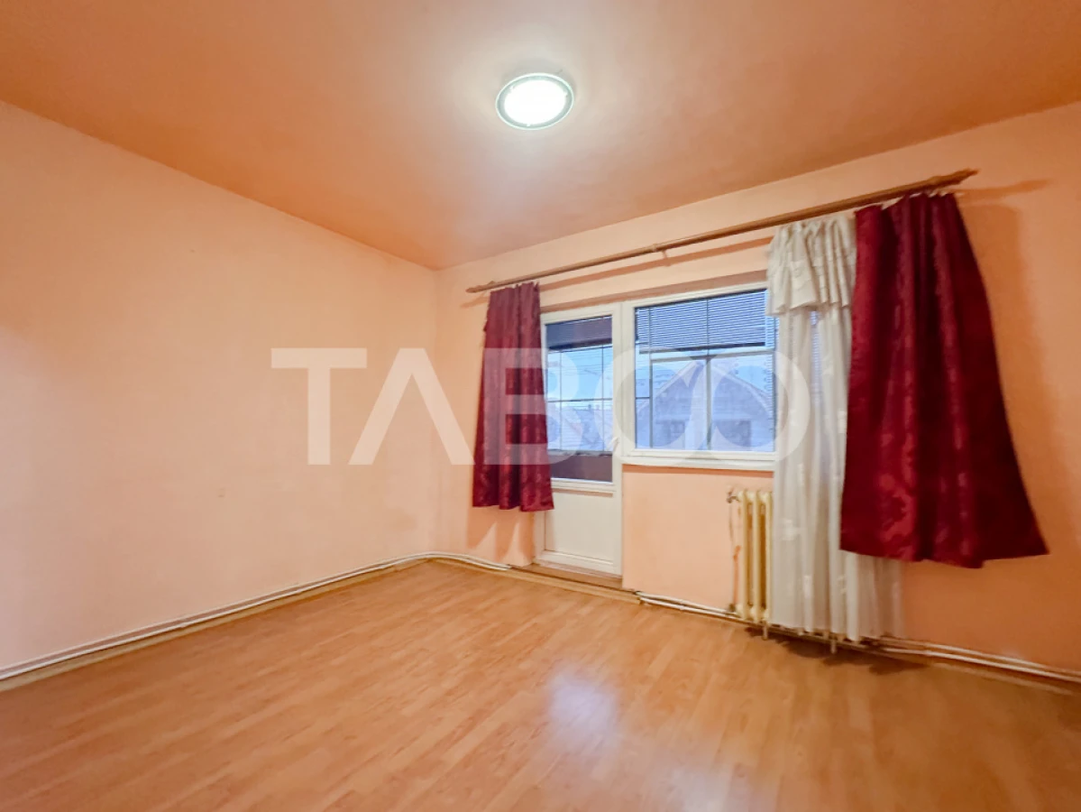 Apartament cu 4 camere strada Maramuresului zona Gara de vanzare - 8