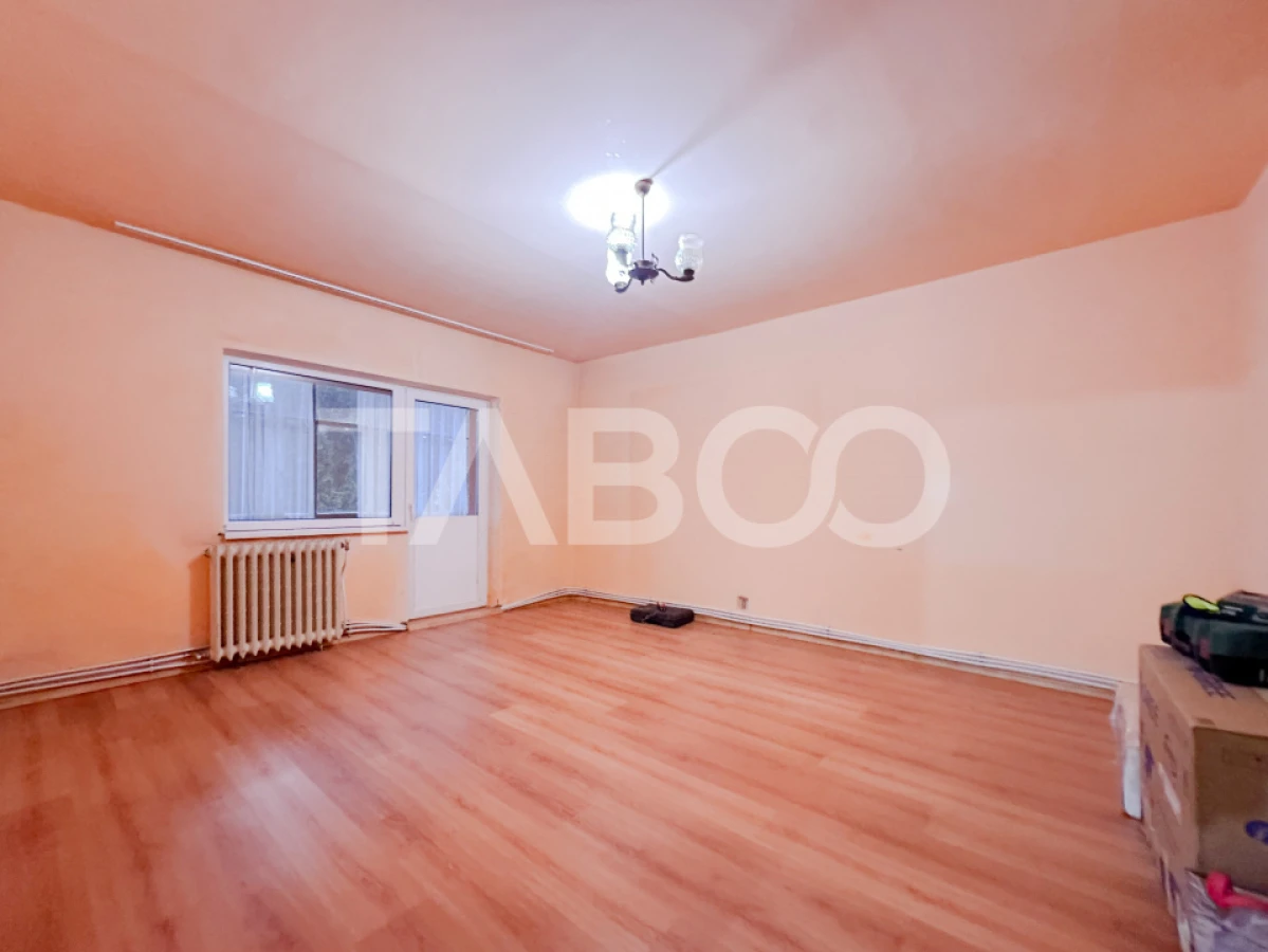 Apartament cu 4 camere strada Maramuresului zona Gara de vanzare - 2
