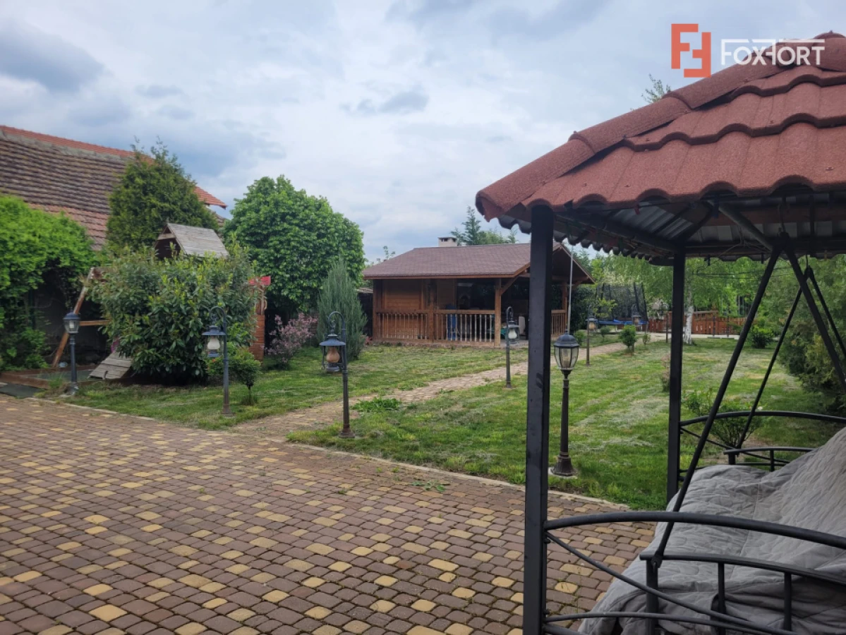 Casa deosebita in Sacalaz - vatra satului la 15 minute de Timisoara - 9