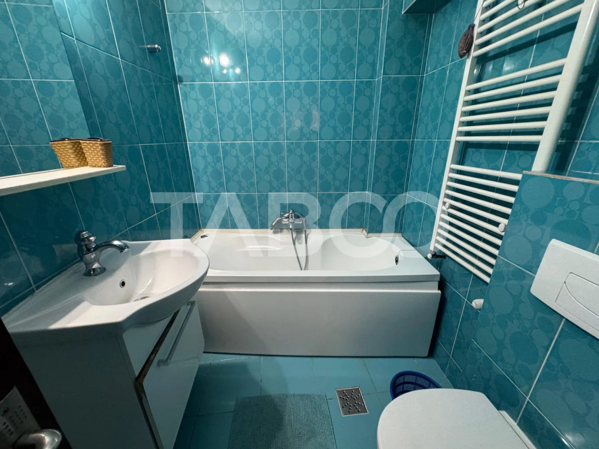 Apartament decomandat de inchiriat 5 camere 2 bai lift Turnisor Sibiu - 10