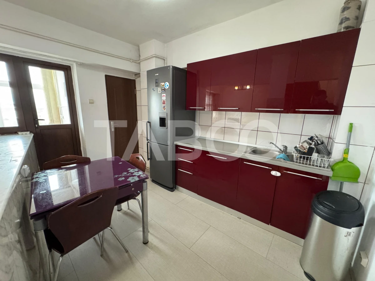 Apartament decomandat de inchiriat 5 camere 2 bai lift Turnisor Sibiu - 5