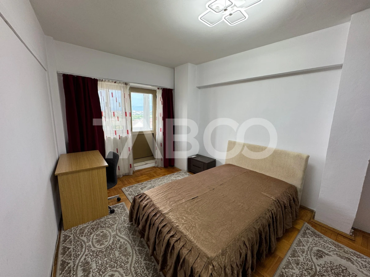 Apartament decomandat de inchiriat 5 camere 2 bai lift Turnisor Sibiu - 1