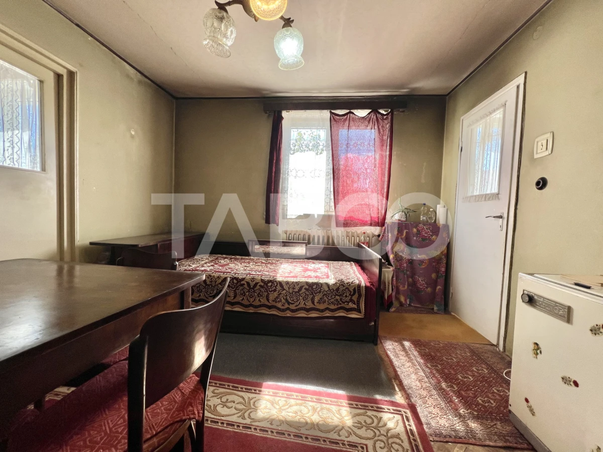 Apartament cu 2 camere de vanzare in Gheorgheni bloc izolat cu boxa - 1