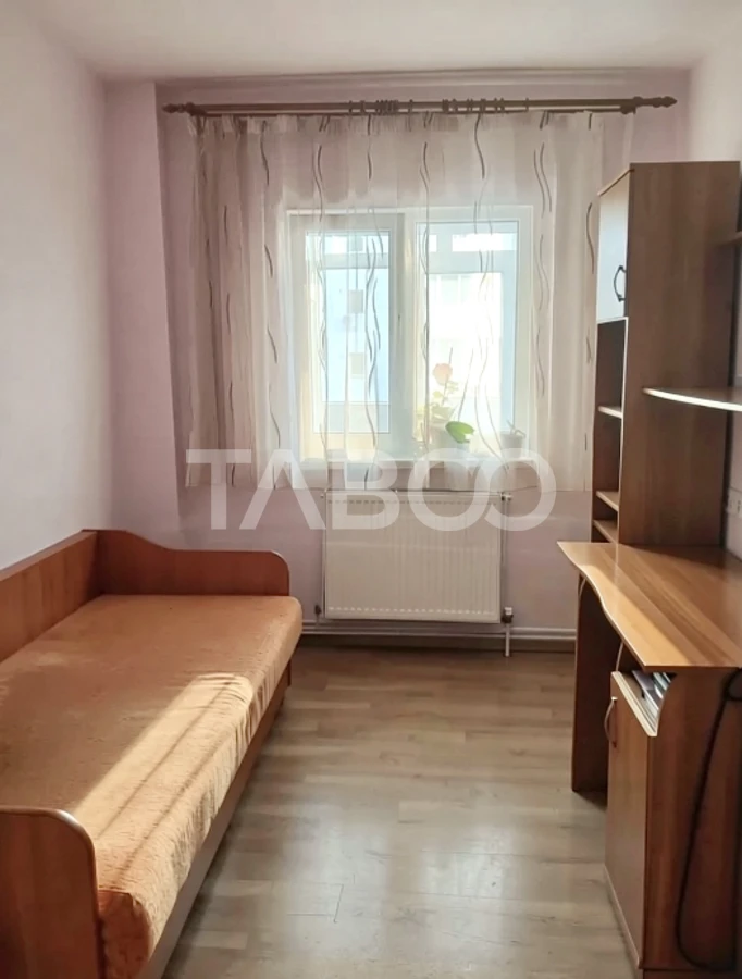 Apartament cu 3 camere de vanzare la cheie in Zorilor cu lift si boxa - 4