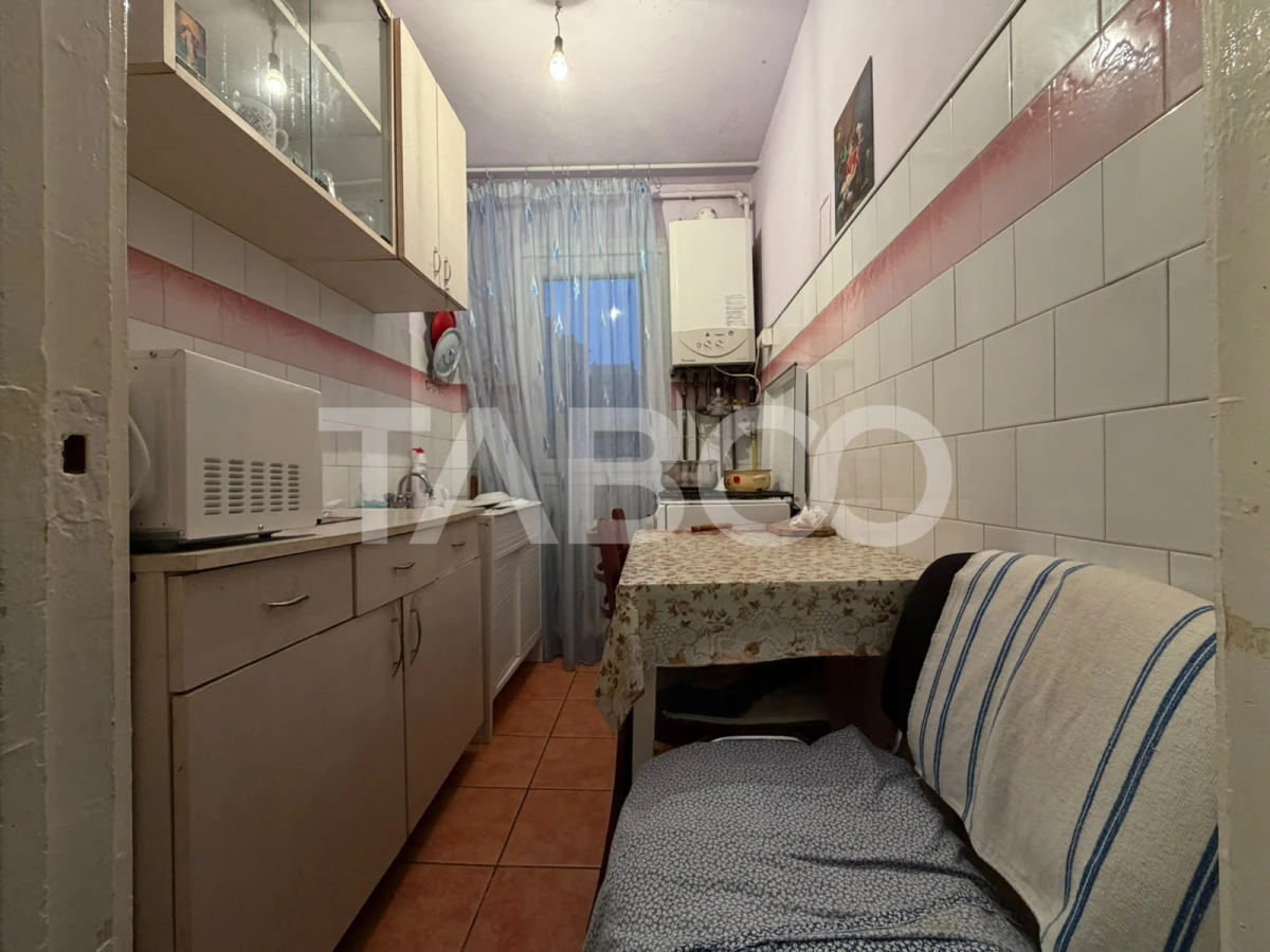 Apartament cu 3 camere de vanzare la cheie in cartier Manastur - 2
