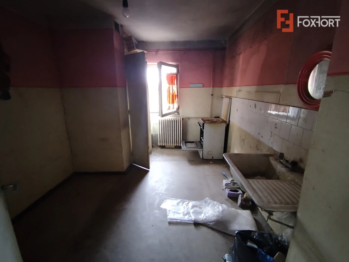 Apartament cu 3 camere de vanzare in Timisoara, zona Soarelui - 2