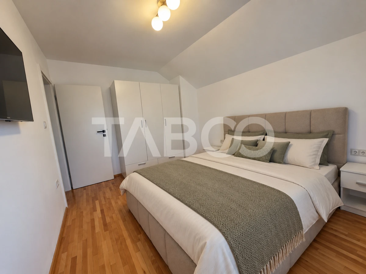 Casa individuala la prima inchiriere 4 camere terasa curte Sura Mica - 8