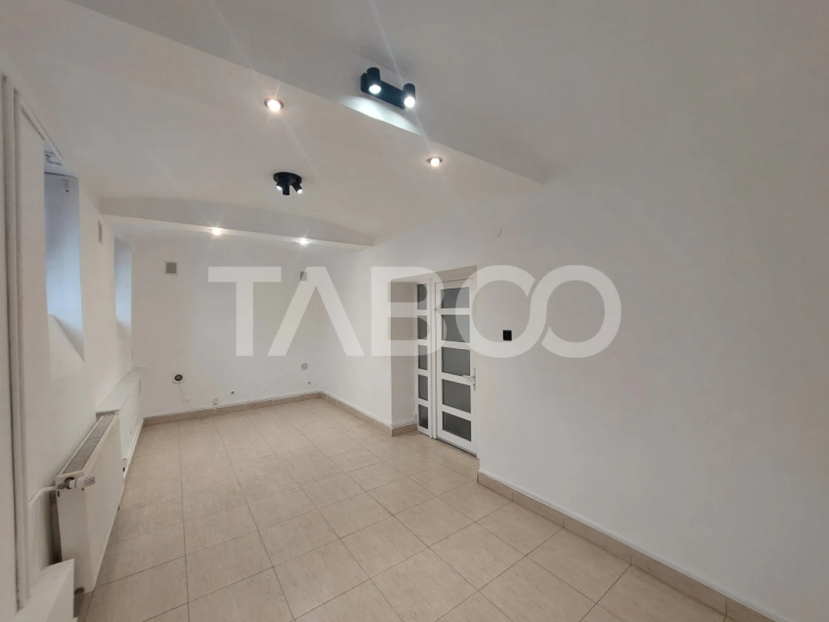 Spatiu comercial de inchiriat 94 mpu parter zona Centrala Sibiu - 9