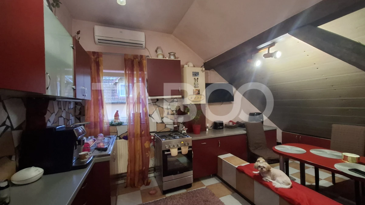 Apartament 3 camere de vanzare decomandat 98 mp zona Selimbar Sibiu - 9
