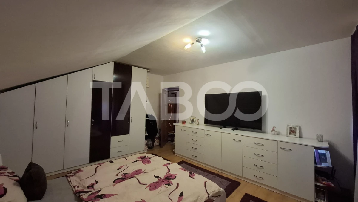 Apartament 3 camere de vanzare decomandat 98 mp zona Selimbar Sibiu - 4