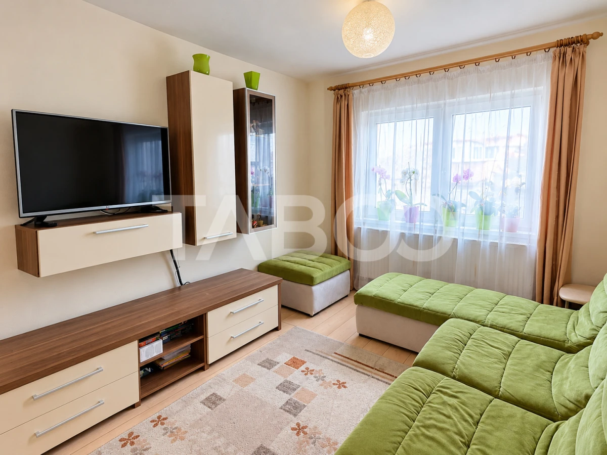 Apartament cu 4 camere renovat in Plopilor etaj intermediar - 1