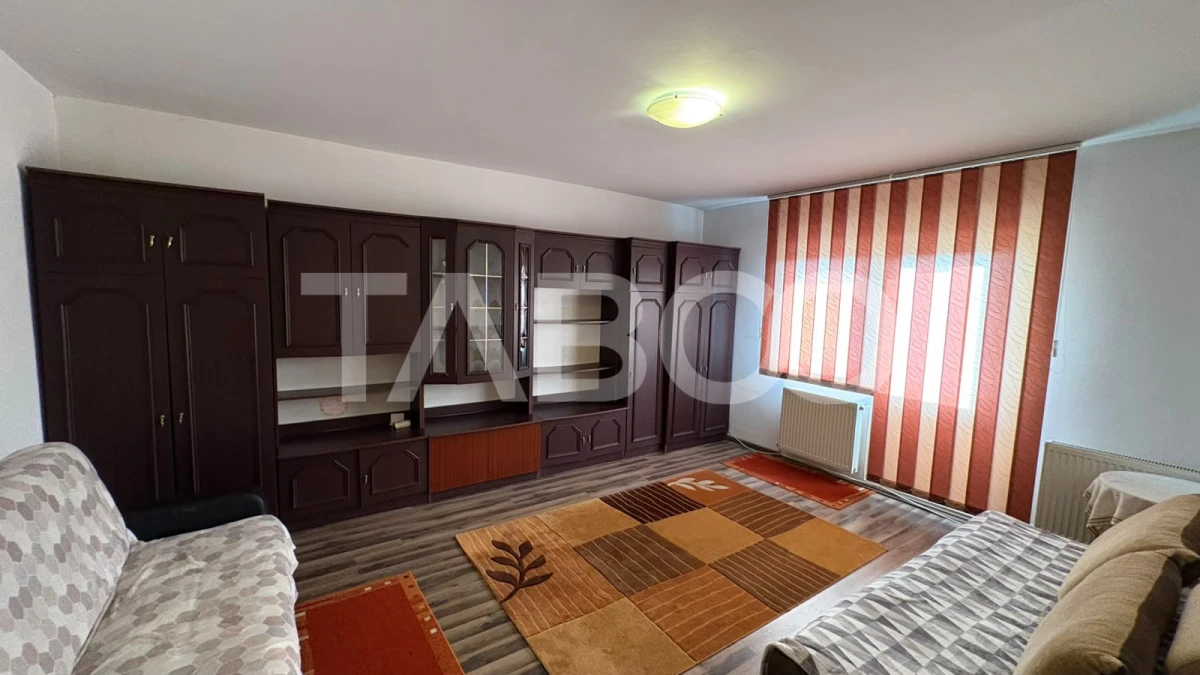Garsoniera de vanzare 41 mpu in zona Terezian balcon 3 mp - 1