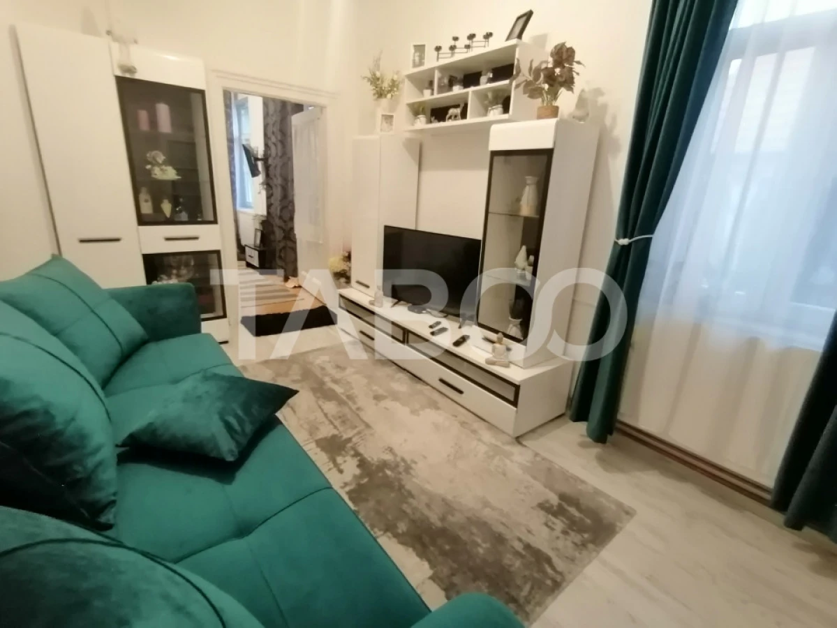 Apartament de vanzare cu 2 camere pivnita balcon Centrul Istoric Sibiu - 2