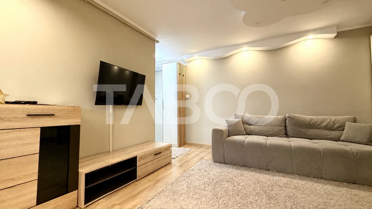 Apartament cu 2 camere de vanzare renovat la cheie Gilau - 1