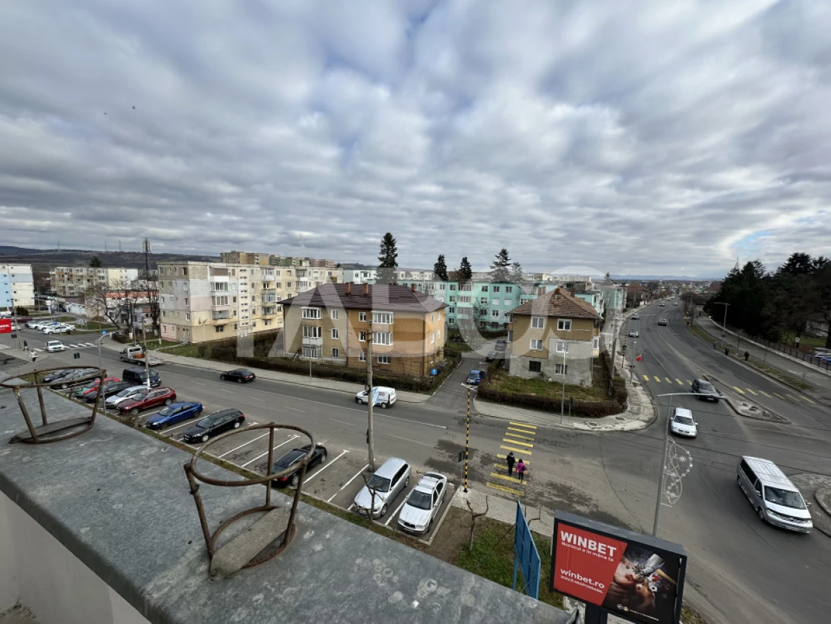 Comision0% Apartament 3 camere 2 bai suprafata utila 65mp balcon 15mp - 6