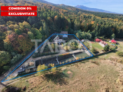 Casa cu potential de investitie 7 camere foisor 4 bazine de pesti